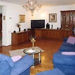 Dom wakacyjny House Divna Valbandon
