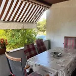 House Divna Dom wakacyjny