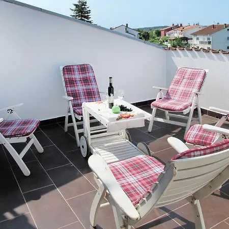 Hébergement de vacances House Divna Valbandon