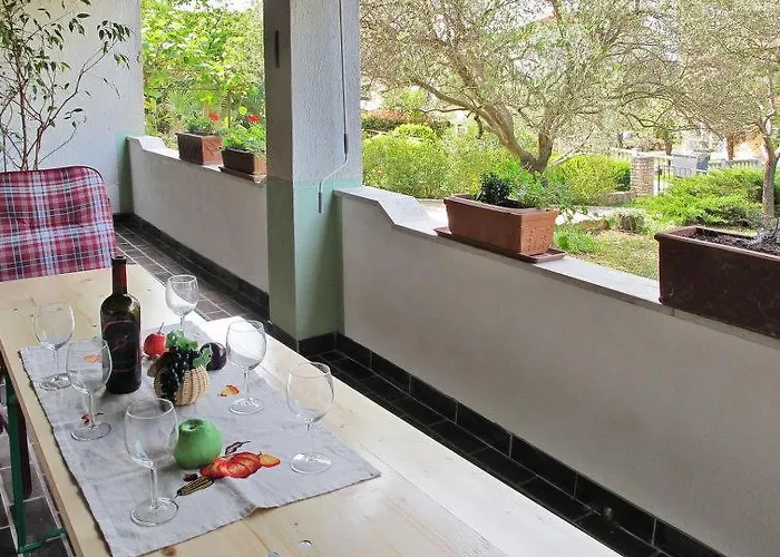 Holiday home House Divna Valbandon