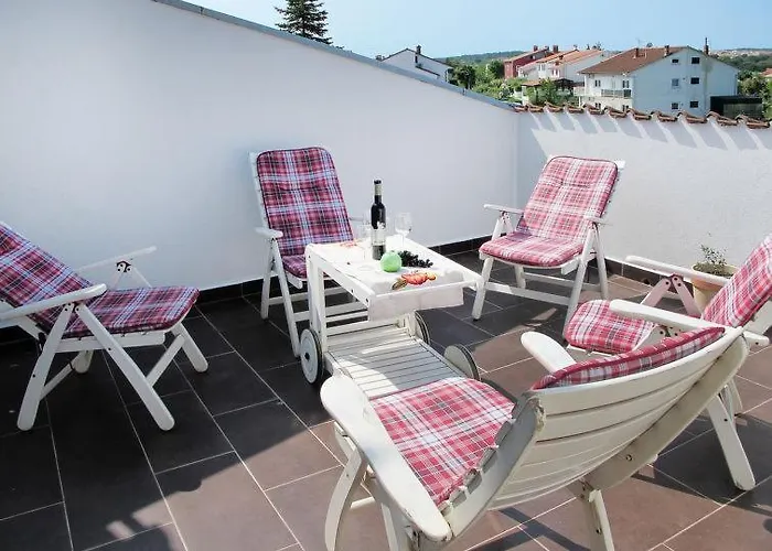 Holiday home House Divna Valbandon