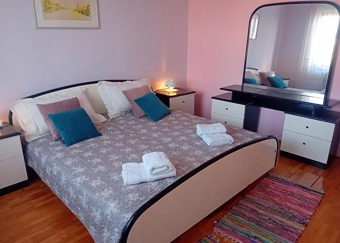 House Divna * Valbandon